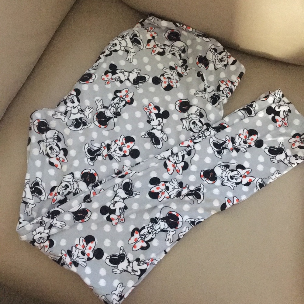 Minnie Mouse Leggings 🐭